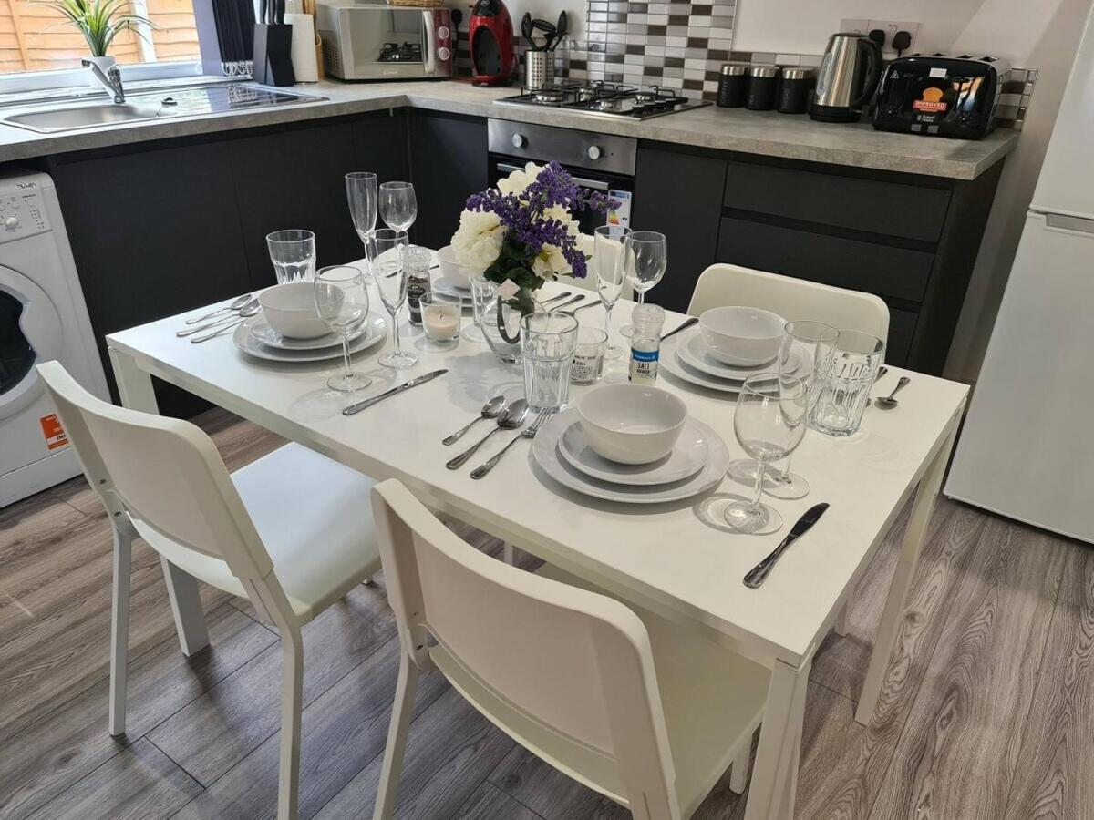 Sav Apartments - 2 Bed Cosy Flat Saffron Leicester Kamer foto